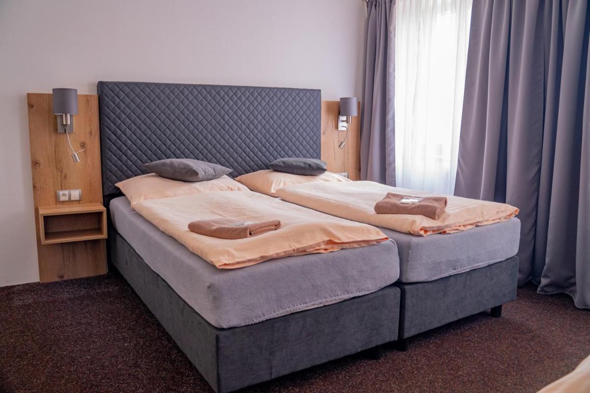 Hotel Zlata Labut Králíky Eksteriør billede